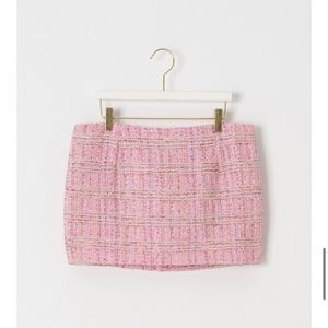 Mid-rise mini skort